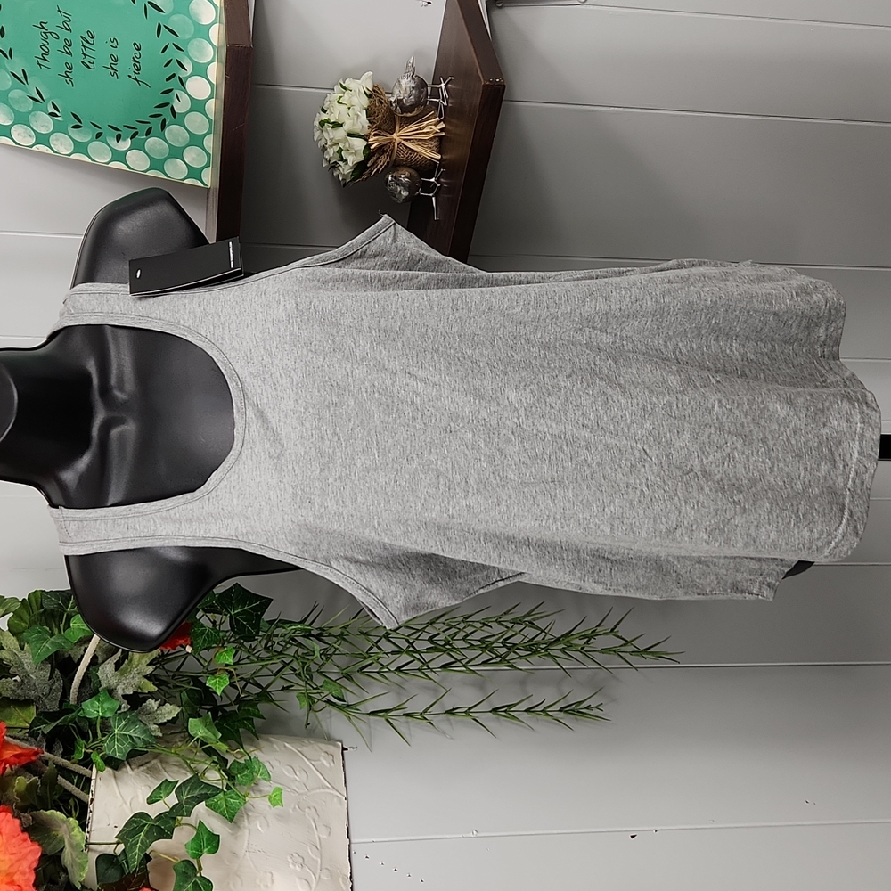 Tezo Racerback Gray Tank - Picture 4 of 10